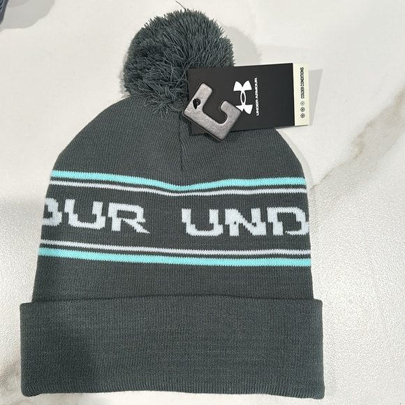 Under Armour
UA Men's Halftime Pom Beanie - Beanies- NWT - Picture 2 of 5
